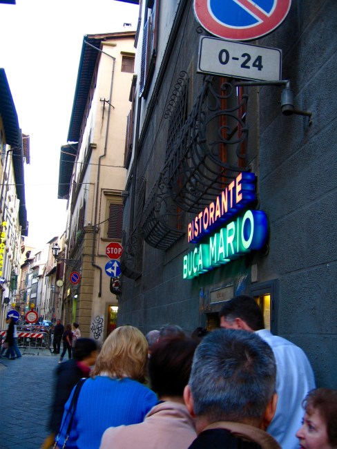 florence-restaurants-buca-mario-travelnerdplans
