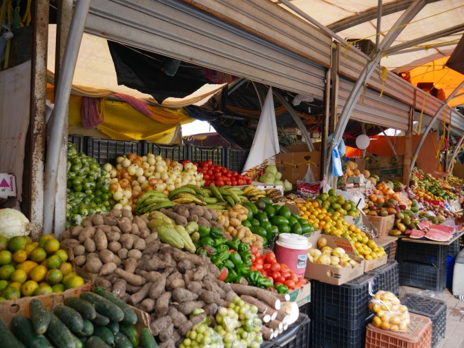 curacao floating market produce