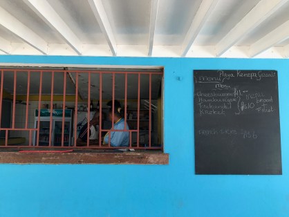 curacao playa knip snack shop